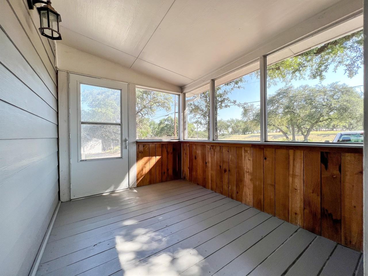 668 Creekside Dr #1 - Photo 6 of 23