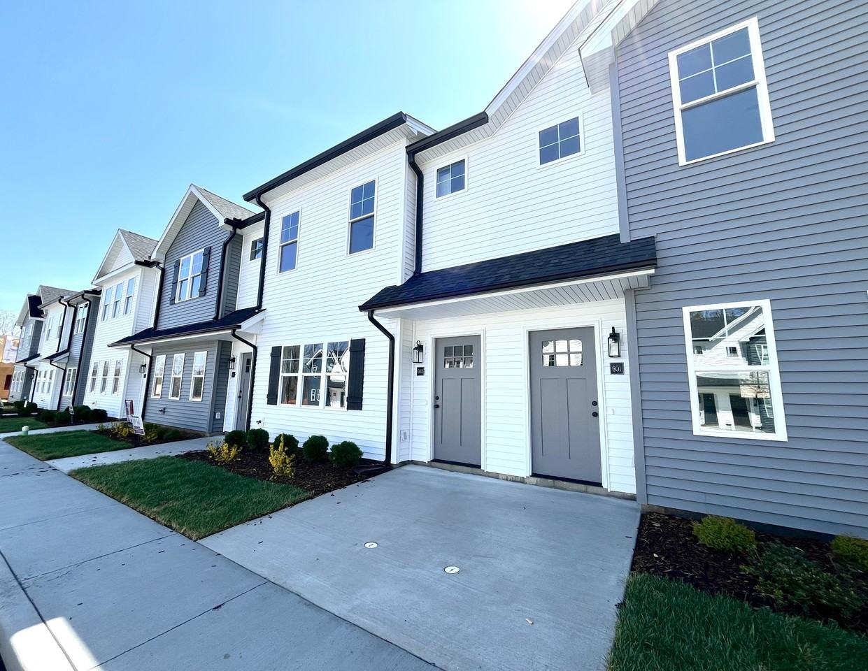 110 Aaron Pl #603 - Photo 2 of 22