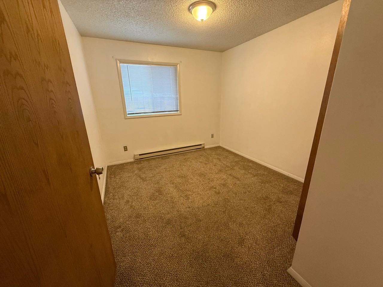 711 N Montana Ave #1 - Photo 6 of 10