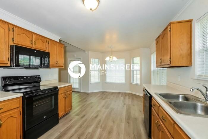 6298 Seminole Dr - Photo 7 of 16