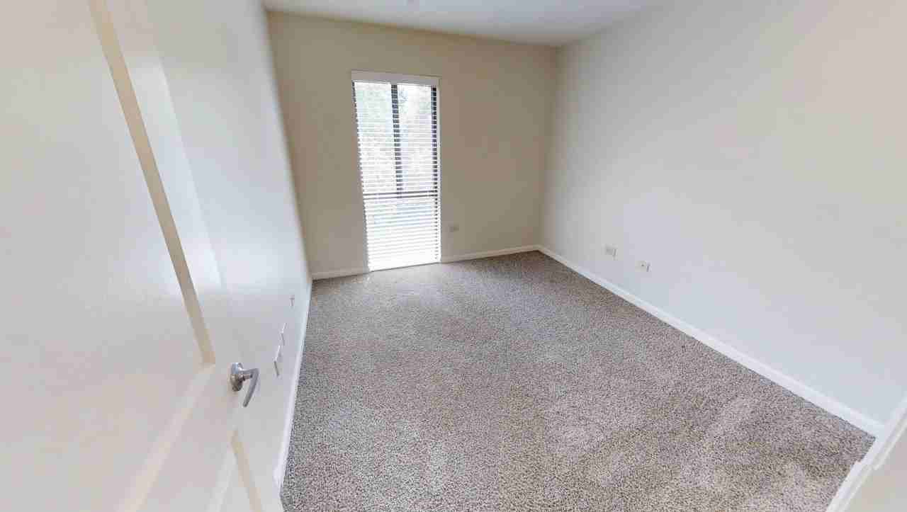 818 N Logan St. - Photo 5 of 28