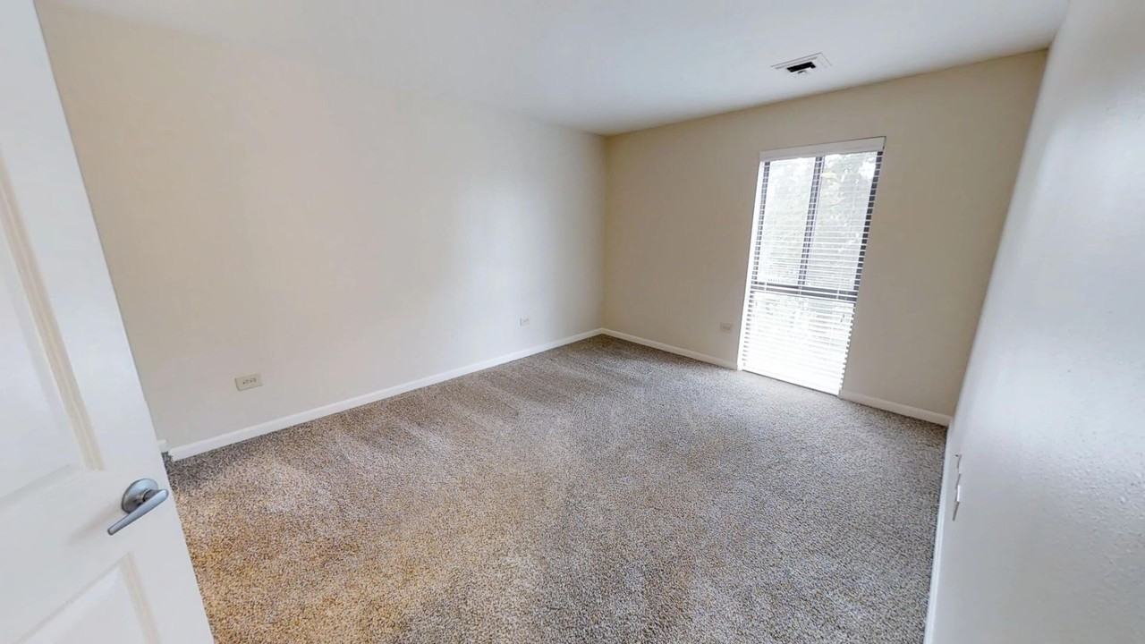 818 N Logan St. - Photo 6 of 28