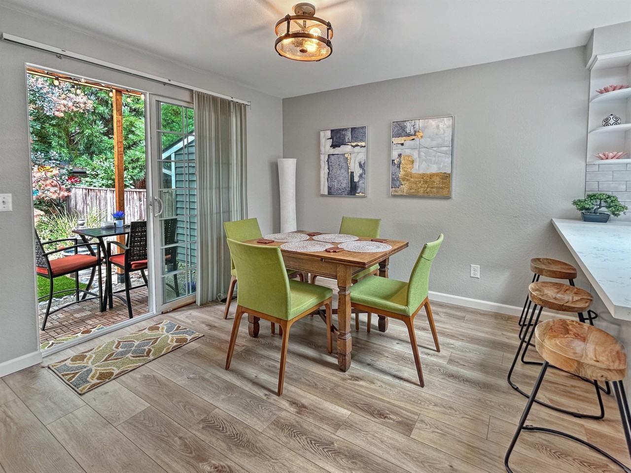 13316 Ne 137th Pl #1 - Photo 2 of 13