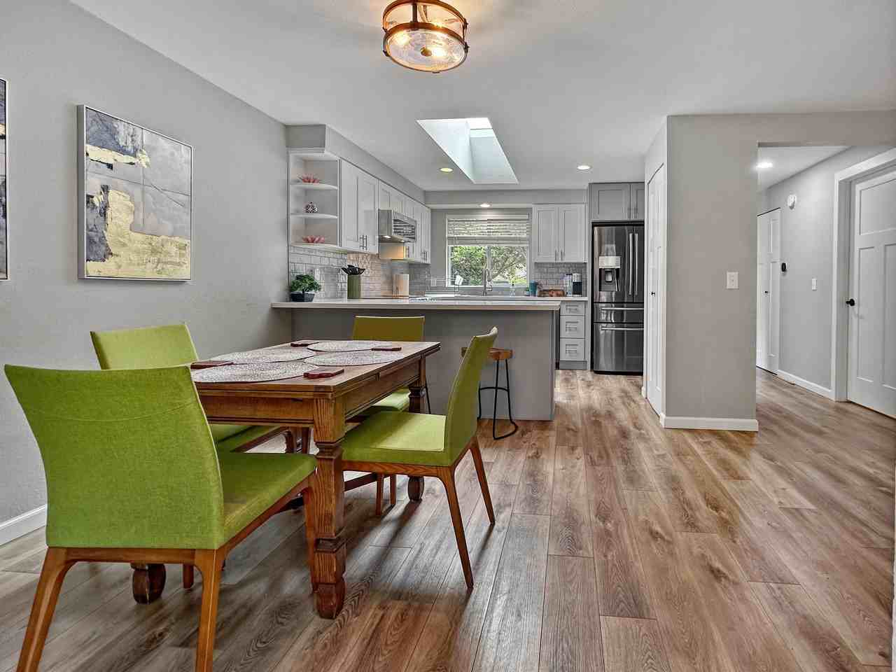 13316 Ne 137th Pl #1 - Photo 5 of 13