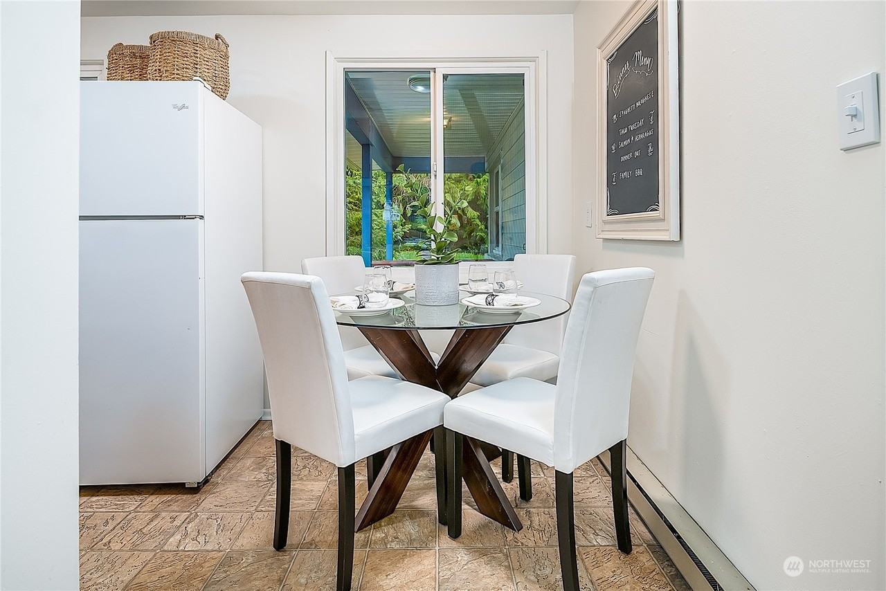 5007 236th St Sw #1 - Photo 2 of 12