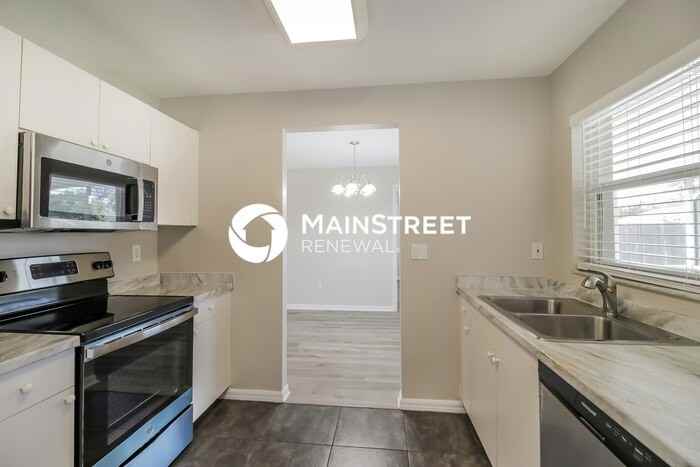 15688 Spring Line Ln - Photo 7 of 16