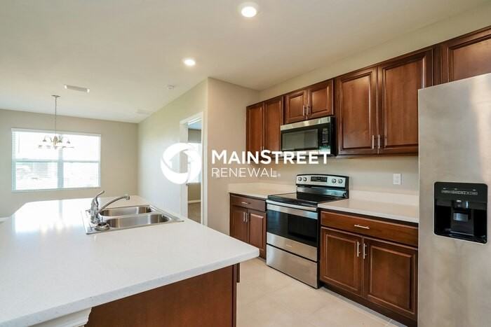 1822 Ne 4th Pl - Photo 7 of 16