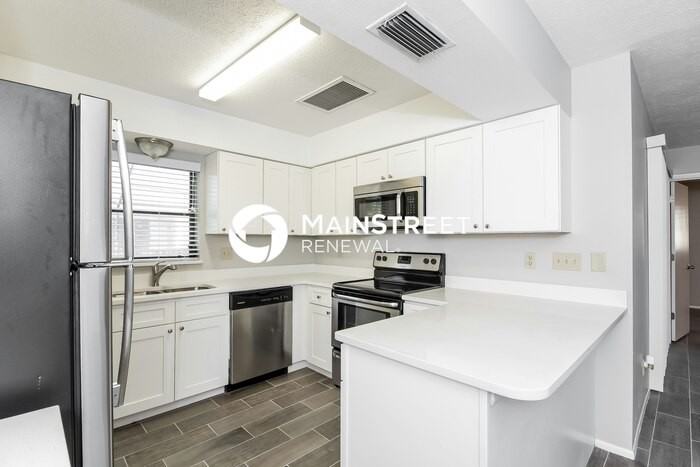 141 Loyola Rd - Photo 7 of 16