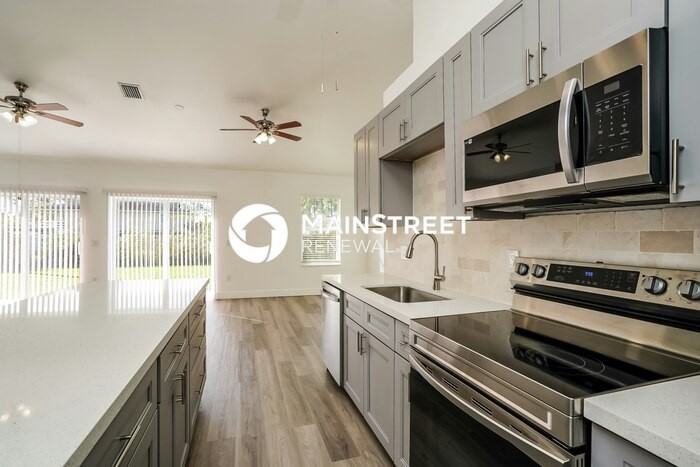 5227 3rd St W - Photo 5 of 16