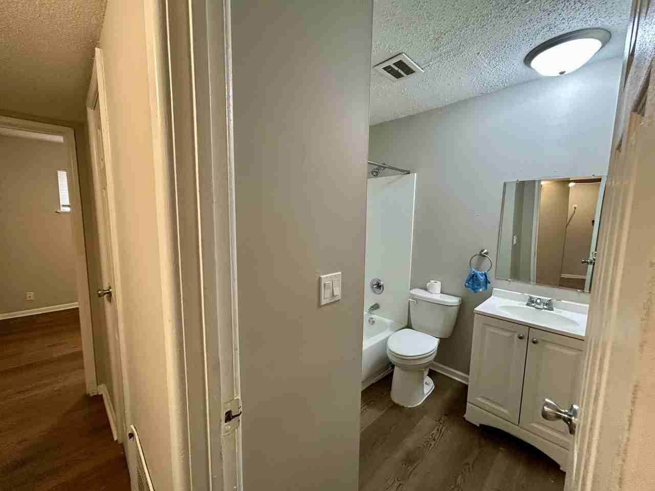 2506 Redbud Lane - 1809CThe Hamilton #1809C - Photo 7 of 8