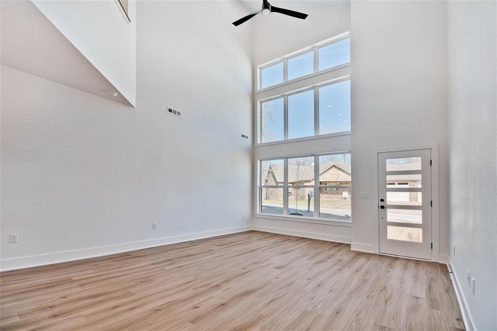 4 Savidge Cir #1 - Photo 2 of 25
