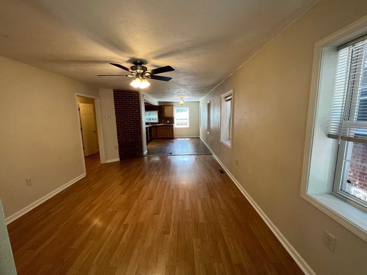 210 N Linden Ave #210 - Photo 7 of 23