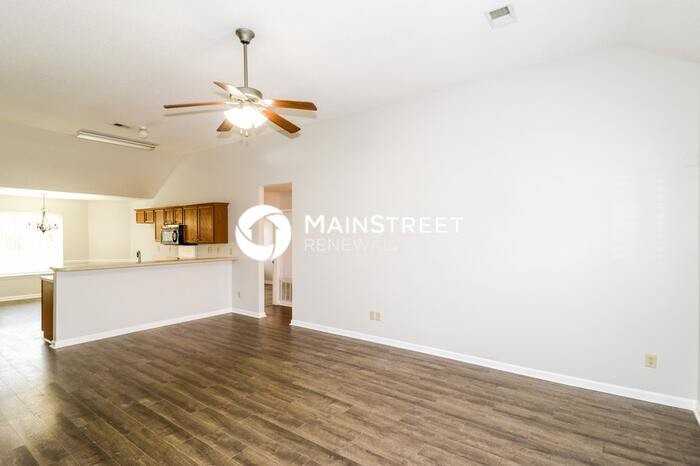 50 Clear Springs Dr - Photo 5 of 17