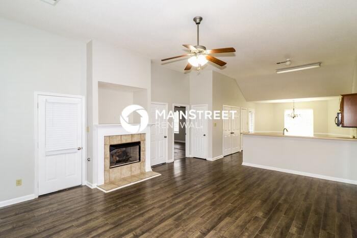 50 Clear Springs Dr - Photo 6 of 17