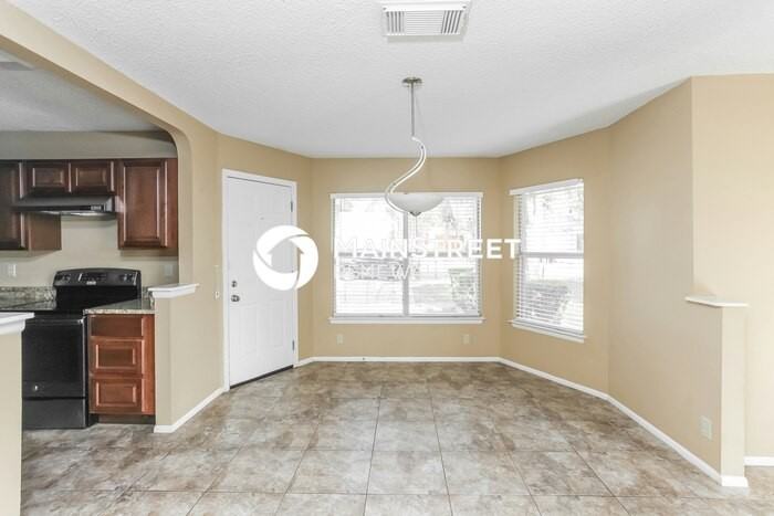 823 Meadow Stone - Photo 5 of 16