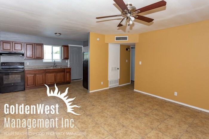 8835 N 3rd St #14 - Photo 4 of 9