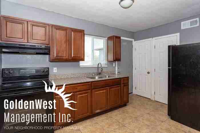 8835 N 3rd St #14 - Photo 6 of 9