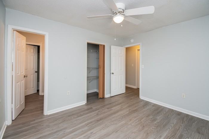 509 Riley St - Photo 7 of 11