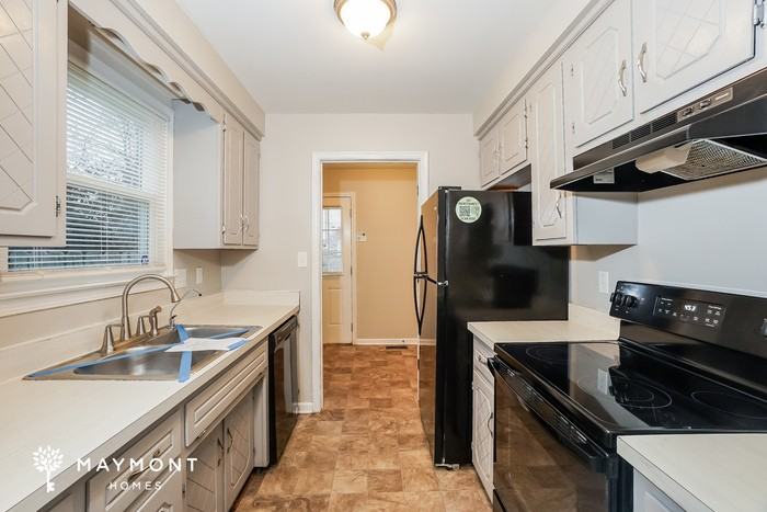 731 Inver Ln - Photo 7 of 11