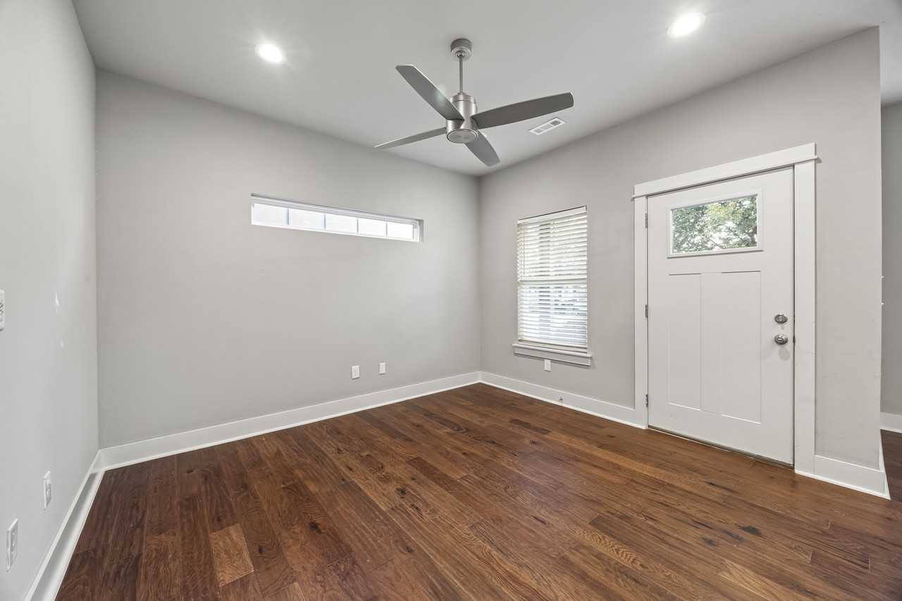 2055 S Florida Way #1 - Photo 4 of 26