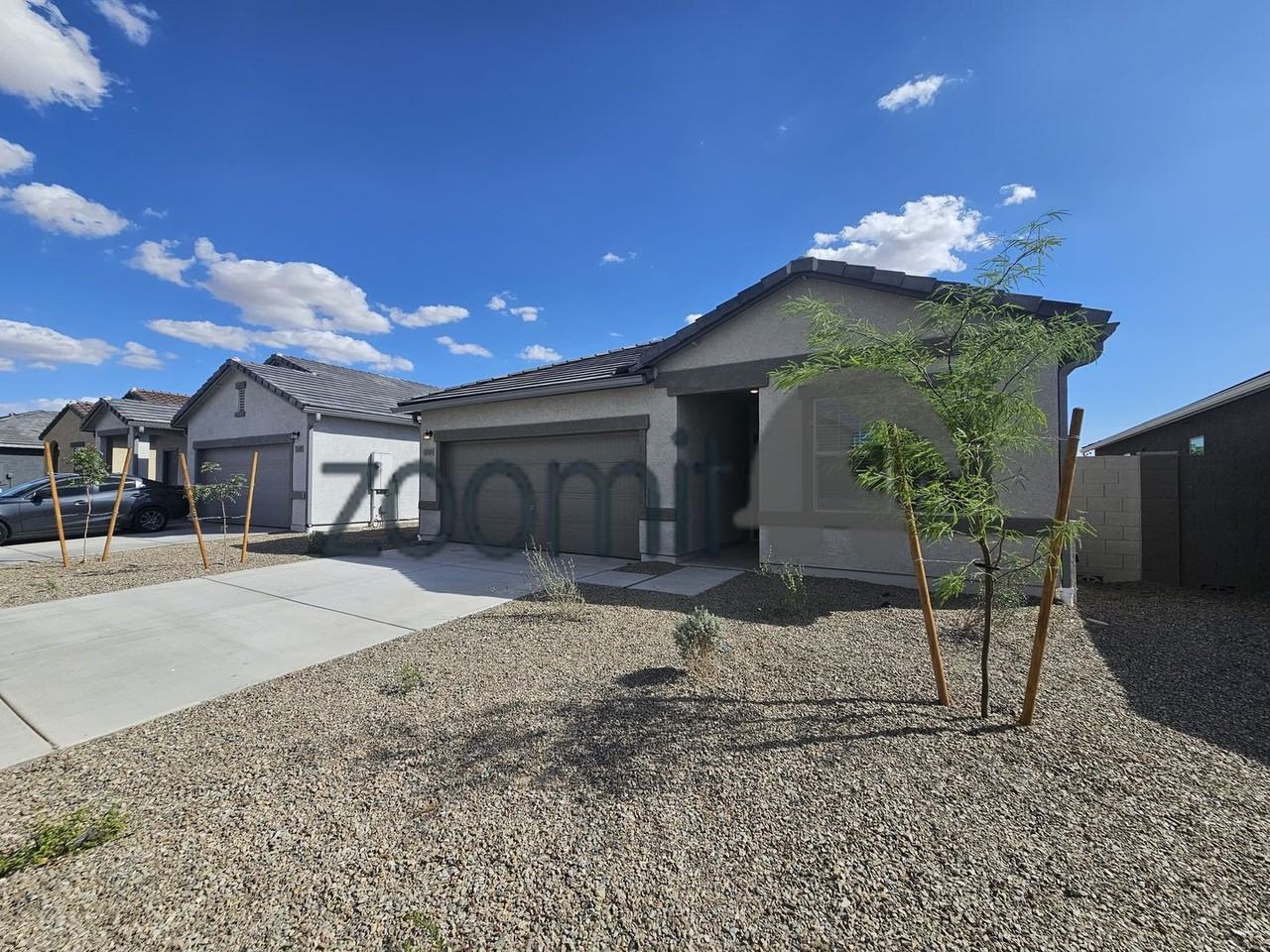 13081 E Wallflower Ln - Photo 3 of 34