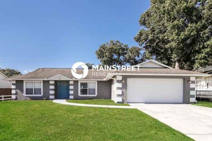 10084 Cross Ridge Rd - Photo 3 of 17