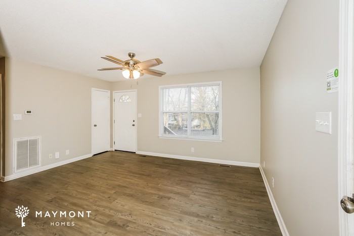 2092 Sanders Rd - Photo 3 of 10