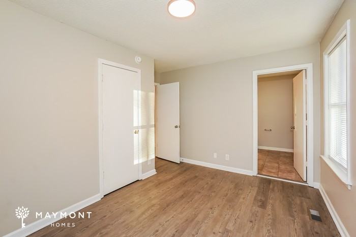 2092 Sanders Rd - Photo 6 of 10