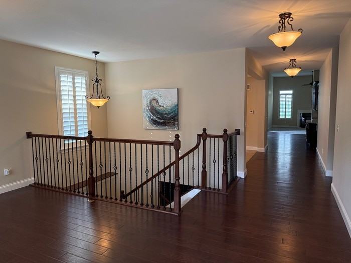 36 Sag Harbor Ct - Photo 2 of 34