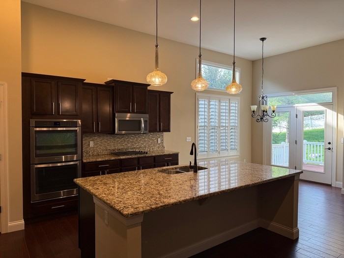 36 Sag Harbor Ct - Photo 6 of 34