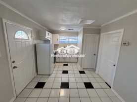 2818 W Heatherbrae Dr - Photo 1 of 1