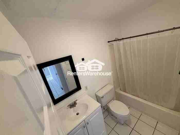 2818 W Heatherbrae Dr - Photo 7 of 17