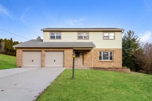 featured image of 2480 Sylmar Ct