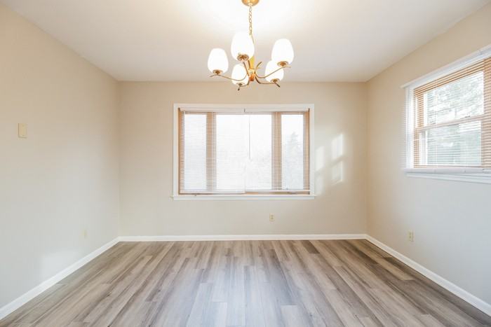 2480 Sylmar Ct - Photo 3 of 10