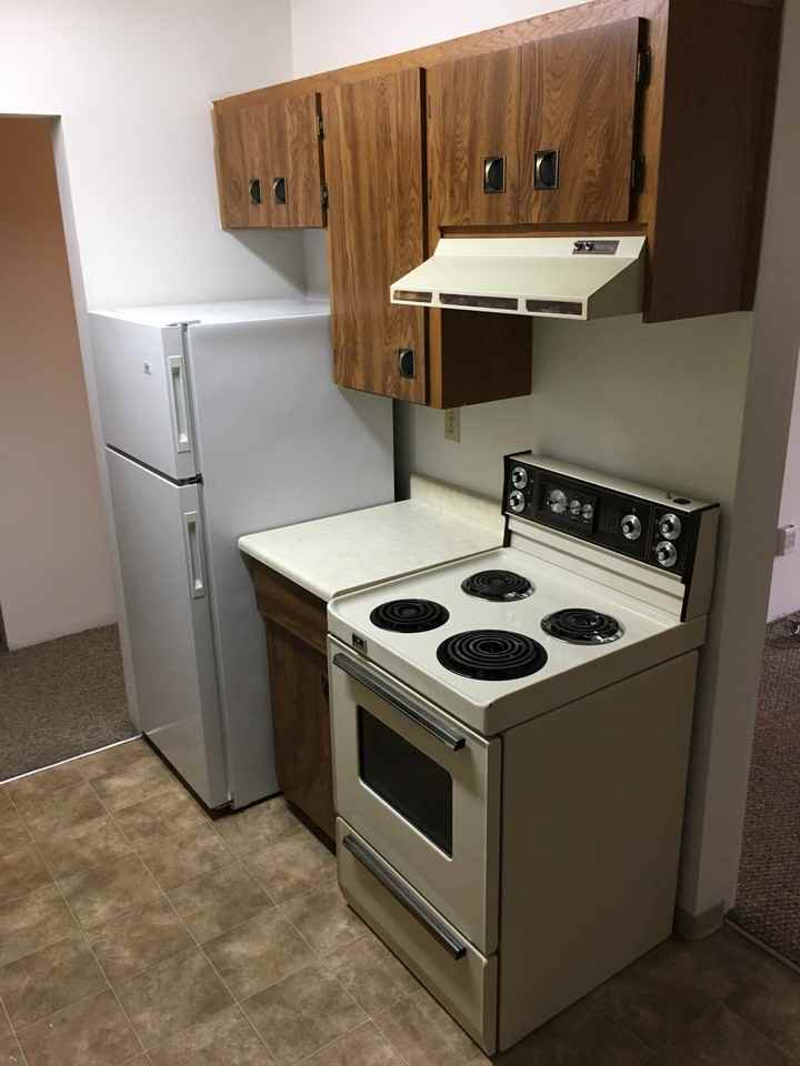 Mountain Ridge Apartments - Photo 5 of 12