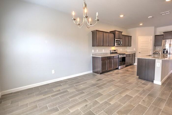 1117 W Valley Meadow Ln - Photo 5 of 45