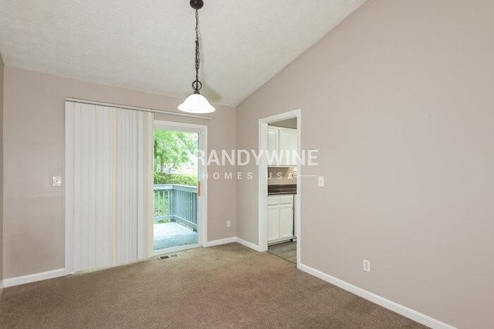 6575 Smoke Ridge Dr - Photo 7 of 23