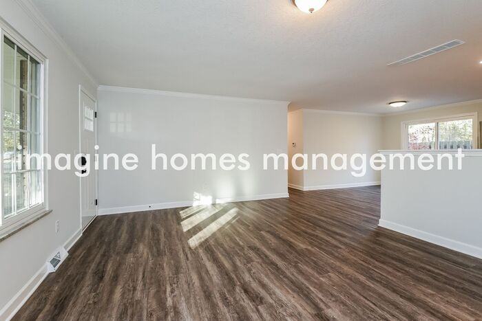 6725 Pitts Blvd - Photo 4 of 14