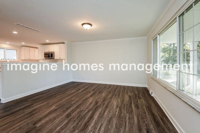 6725 Pitts Blvd - Photo 5 of 14