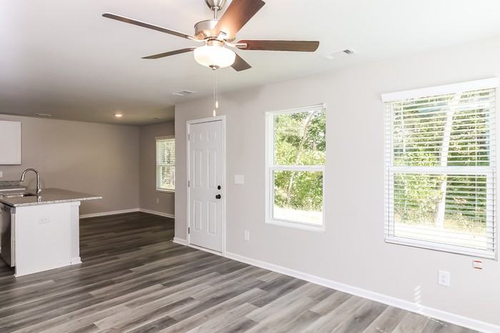 395 Cassidy Trl - Photo 6 of 19