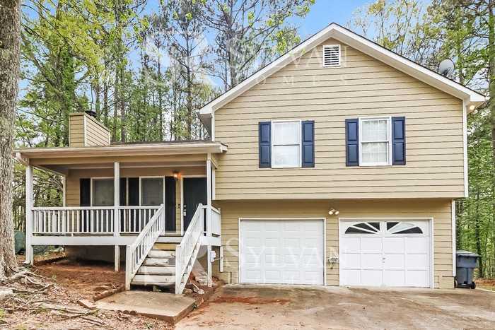 217 Robin Hood Dr - Photo 2 of 16