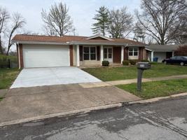 featured image of 553 Goldwood Dr