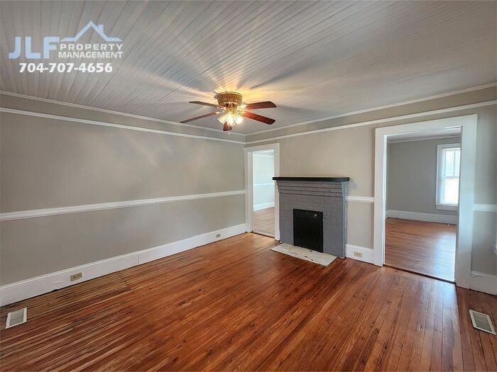 1507 Lane St - Photo 3 of 20