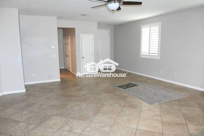 1738 W Satinwood Dr - Photo 2 of 18