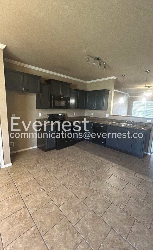 12009 Big Ridge Cir - Photo 3 of 27