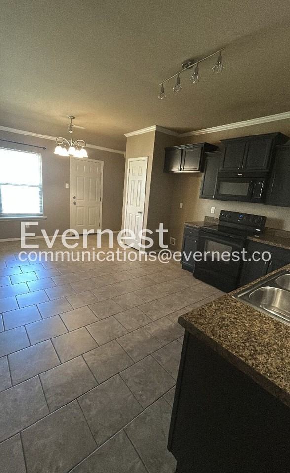 12009 Big Ridge Cir - Photo 4 of 27