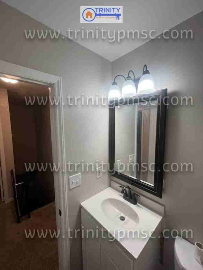 207 Dunwoody Ave #D15 - Photo 4 of 36