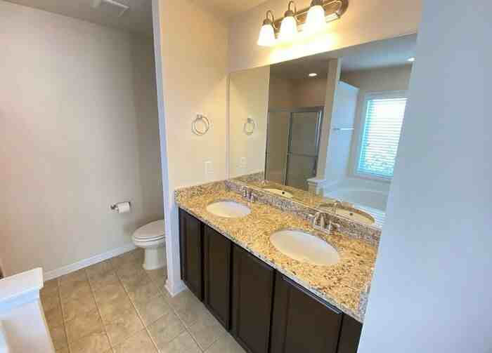 847 Dovefield Ln - Photo 6 of 11