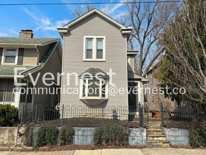 112 Hanford St #A