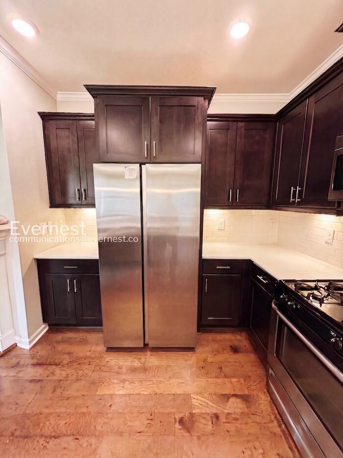 2781 Milano Ave - Photo 4 of 41